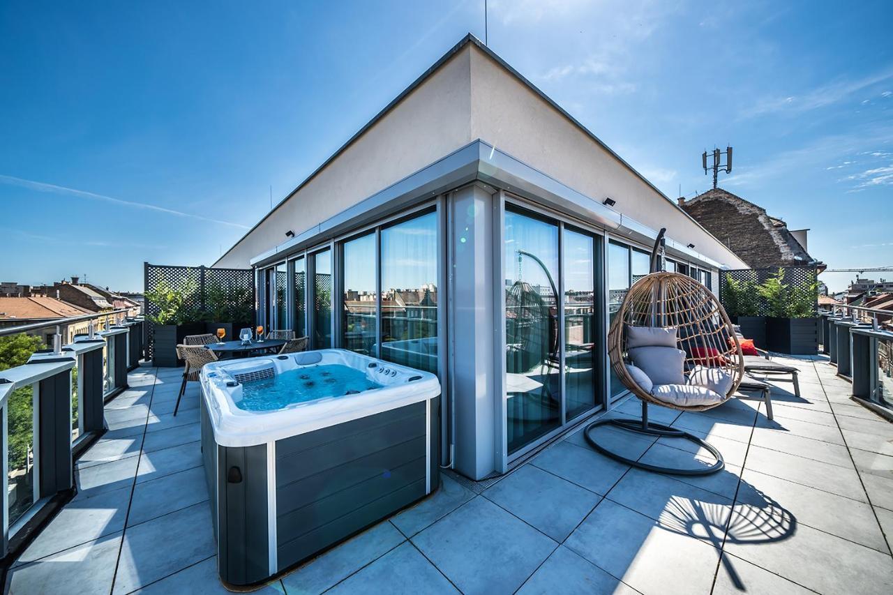 Up Hotel Budapest Exterior foto